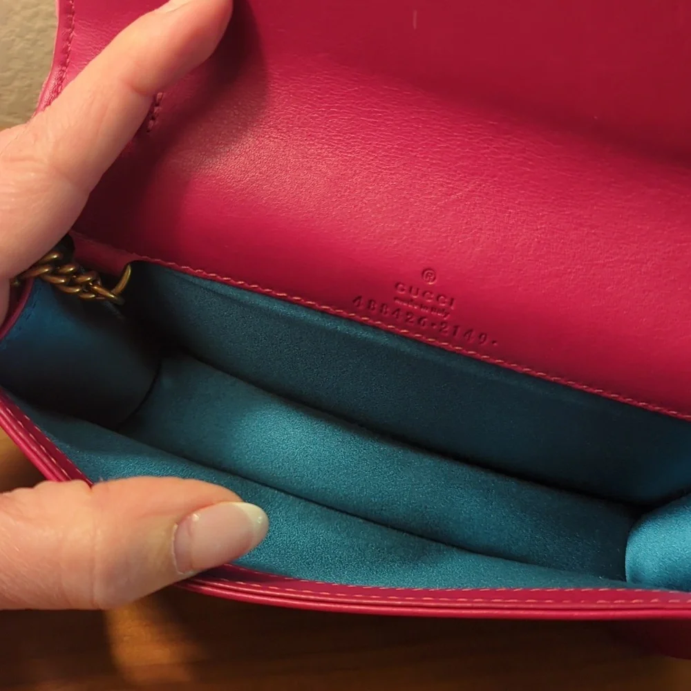 Authentic Gucci Marmont Love velvet clutch - Picture 9 of 10